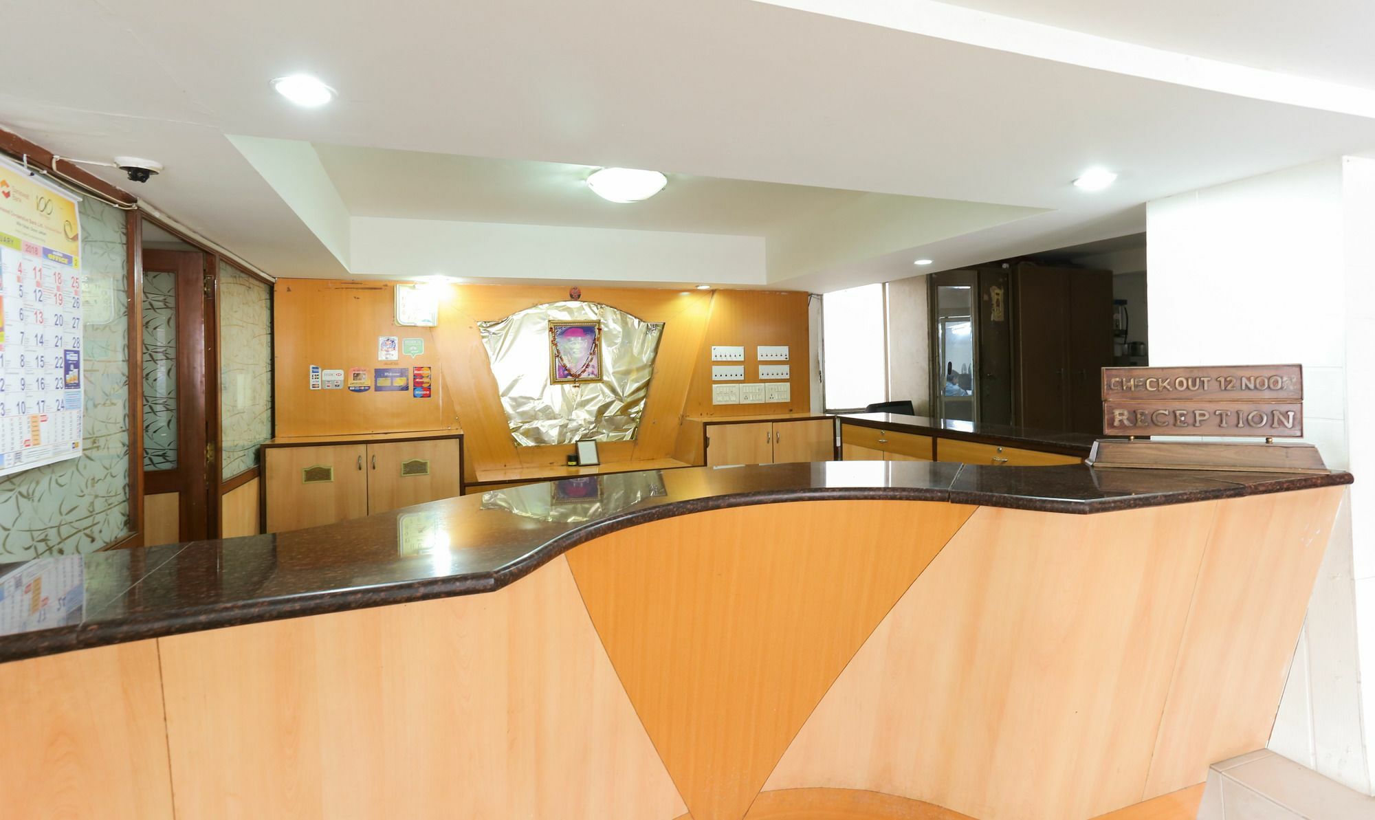 Itsy Hotels Hill View Ex Poona Buitenkant foto