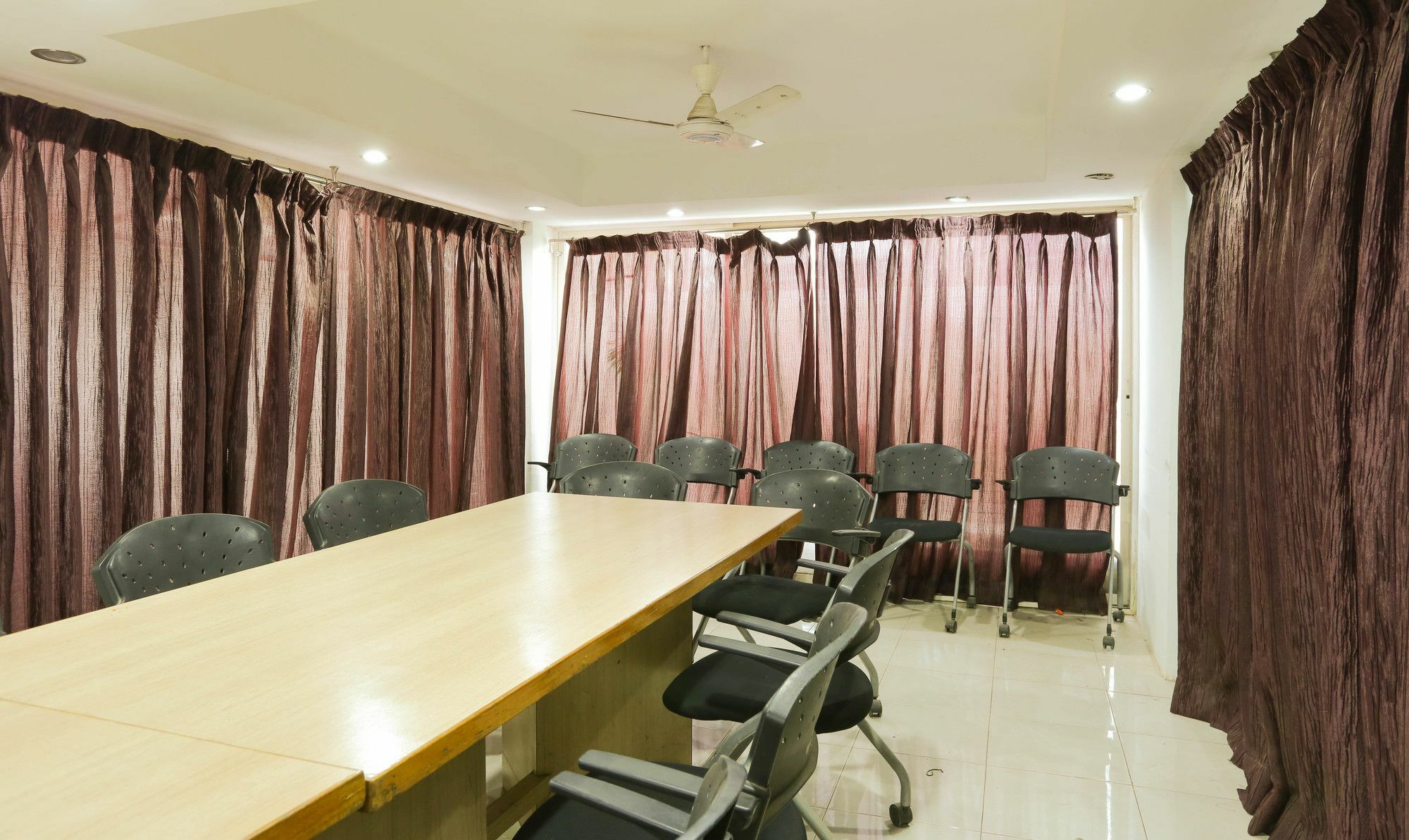 Itsy Hotels Hill View Ex Poona Buitenkant foto