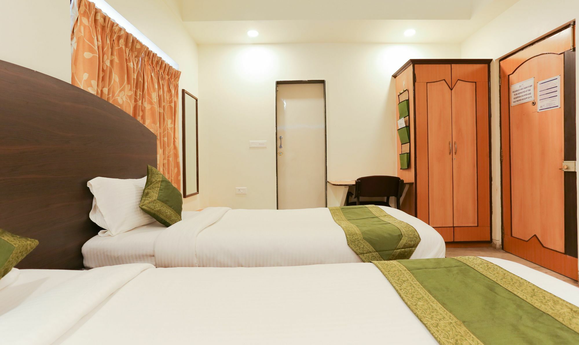 Itsy Hotels Hill View Ex Poona Buitenkant foto