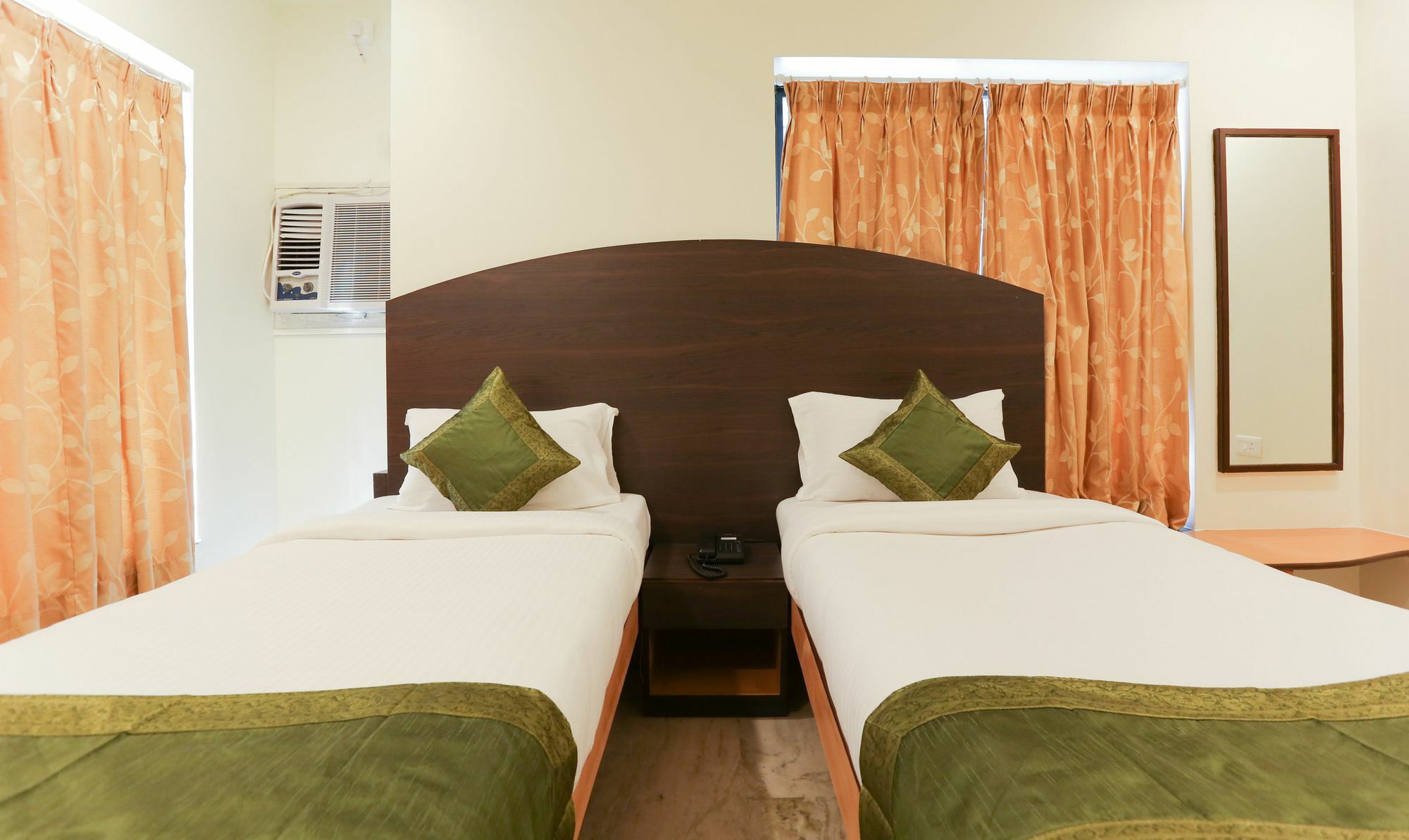 Itsy Hotels Hill View Ex Poona Buitenkant foto