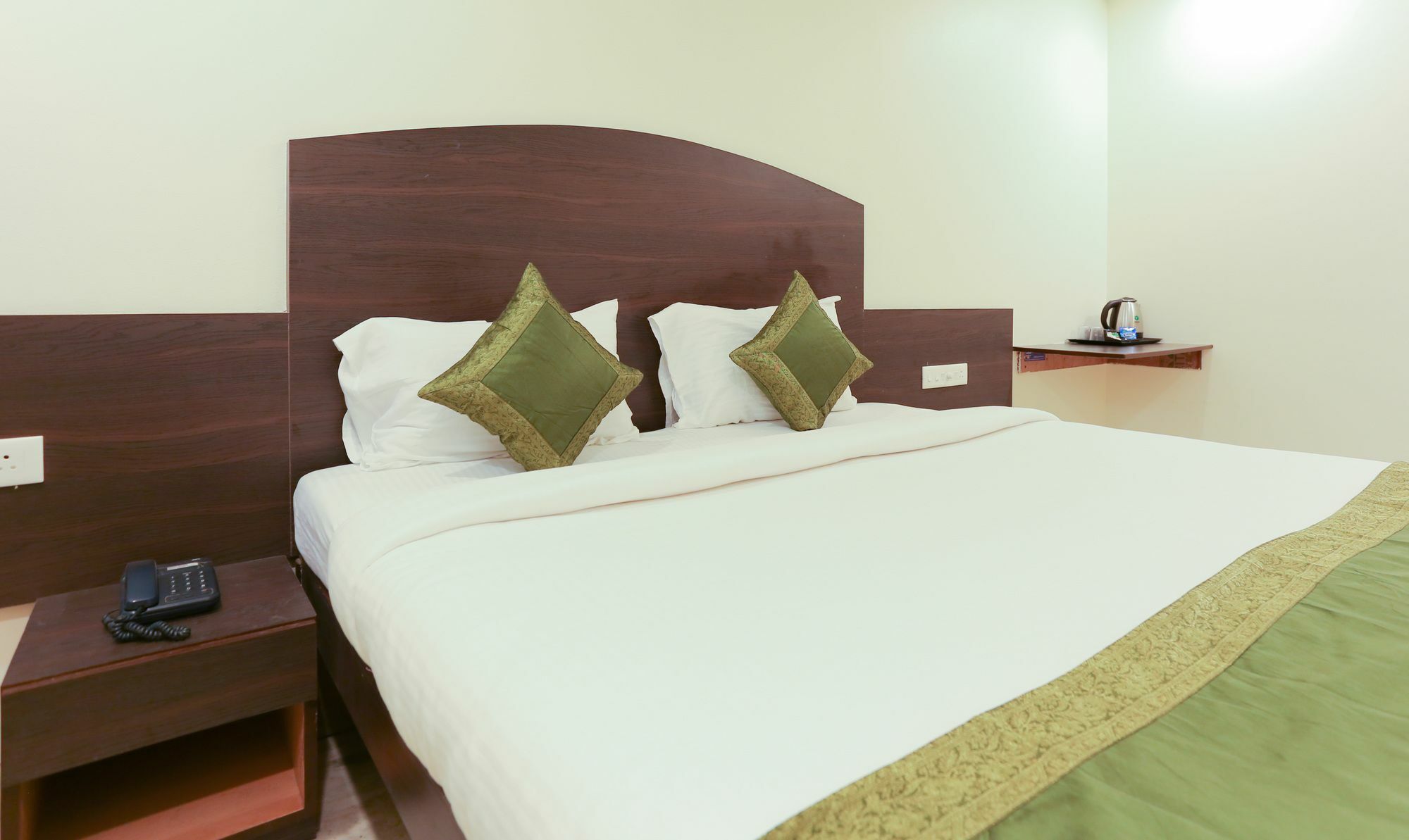 Itsy Hotels Hill View Ex Poona Buitenkant foto